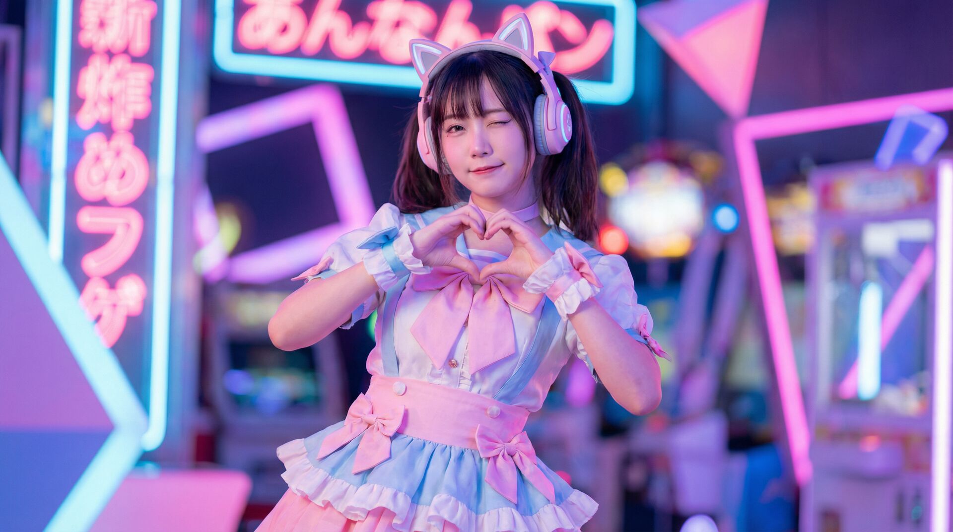 大象传媒二次元cosplay视频